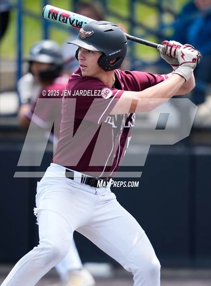 Thumbnail 2 in Windsor vs. Cheyenne Mountain (CHSAA 4A 4th Round Consolation) photogallery.