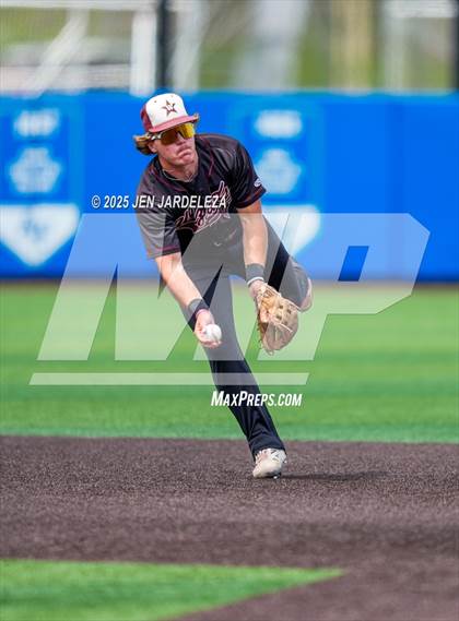Thumbnail 1 in Windsor vs. Cheyenne Mountain (CHSAA 4A 4th Round Consolation) photogallery.