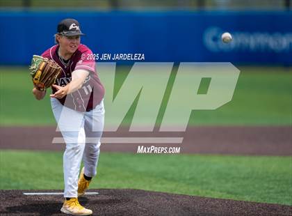 Thumbnail 3 in Windsor vs. Cheyenne Mountain (CHSAA 4A 4th Round Consolation) photogallery.