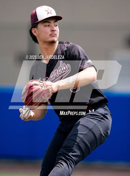 Thumbnail 1 in Windsor vs. Cheyenne Mountain (CHSAA 4A 4th Round Consolation) photogallery.