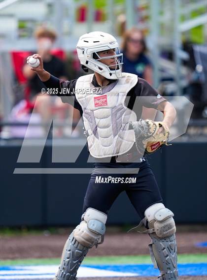 Thumbnail 1 in Windsor vs. Cheyenne Mountain (CHSAA 4A 4th Round Consolation) photogallery.
