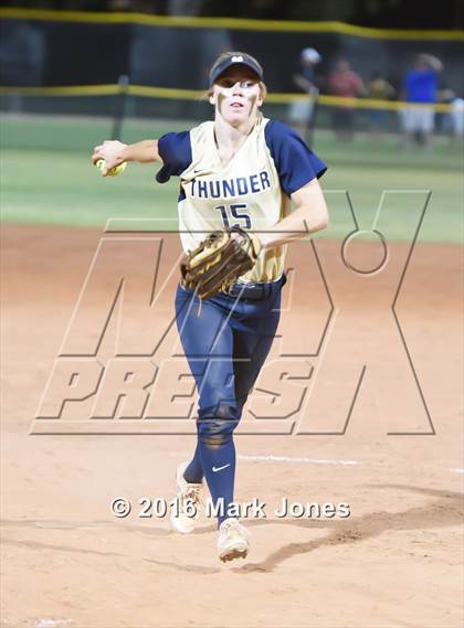 Thumbnail 2 in Desert Vista vs. Pinnacle (AIA D1 Semifinal) photogallery.