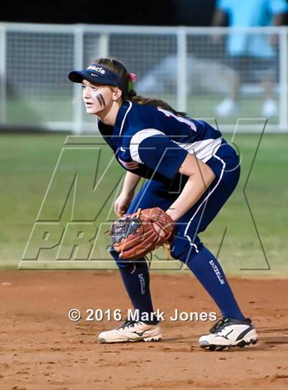 Thumbnail 3 in Desert Vista vs. Pinnacle (AIA D1 Semifinal) photogallery.