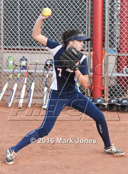 Thumbnail 2 in Desert Vista vs. Pinnacle (AIA D1 Semifinal) photogallery.