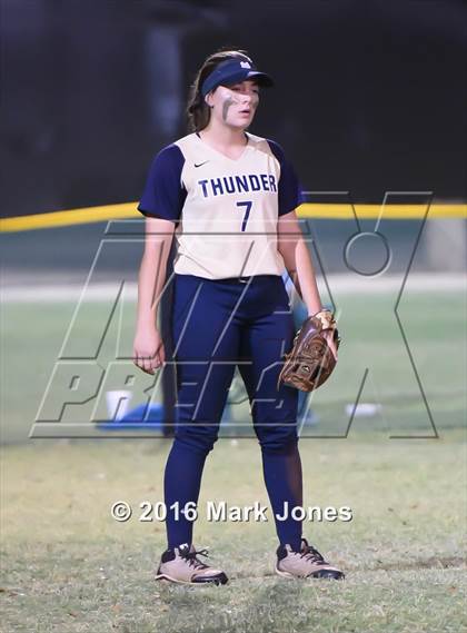 Thumbnail 3 in Desert Vista vs. Pinnacle (AIA D1 Semifinal) photogallery.