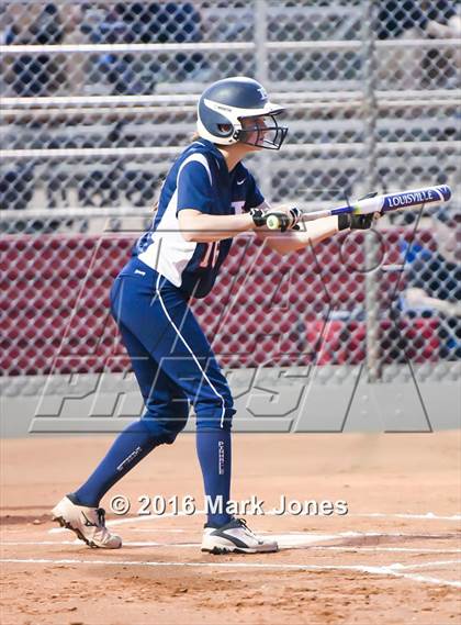 Thumbnail 2 in Desert Vista vs. Pinnacle (AIA D1 Semifinal) photogallery.