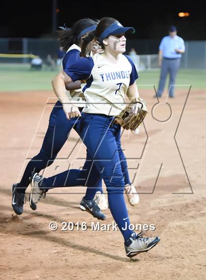 Thumbnail 3 in Desert Vista vs. Pinnacle (AIA D1 Semifinal) photogallery.
