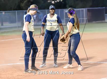 Thumbnail 1 in Desert Vista vs. Pinnacle (AIA D1 Semifinal) photogallery.