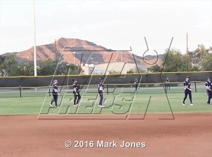 Thumbnail 2 in Desert Vista vs. Pinnacle (AIA D1 Semifinal) photogallery.
