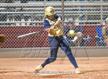Thumbnail 2 in Desert Vista vs. Pinnacle (AIA D1 Semifinal) photogallery.