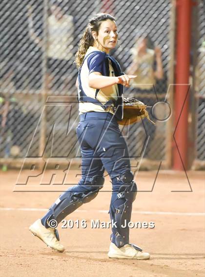 Thumbnail 2 in Desert Vista vs. Pinnacle (AIA D1 Semifinal) photogallery.