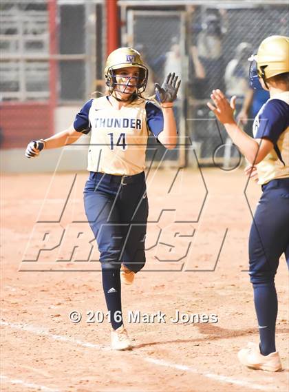 Thumbnail 2 in Desert Vista vs. Pinnacle (AIA D1 Semifinal) photogallery.