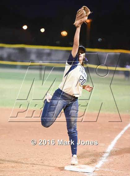 Thumbnail 1 in Desert Vista vs. Pinnacle (AIA D1 Semifinal) photogallery.