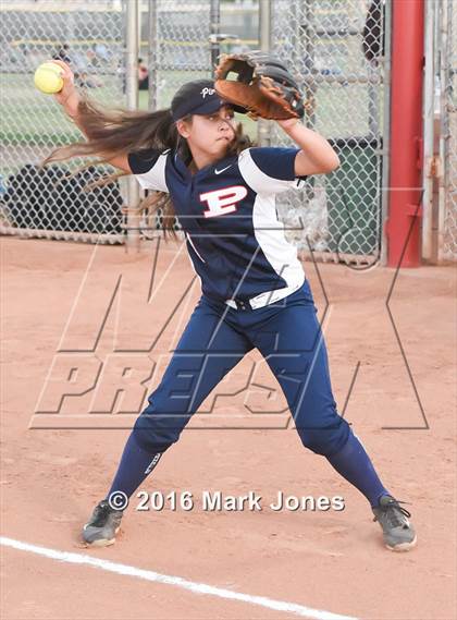 Thumbnail 2 in Desert Vista vs. Pinnacle (AIA D1 Semifinal) photogallery.