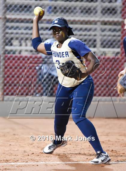 Thumbnail 1 in Desert Vista vs. Pinnacle (AIA D1 Semifinal) photogallery.