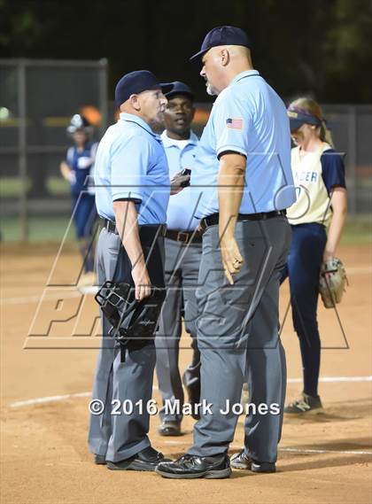 Thumbnail 3 in Desert Vista vs. Pinnacle (AIA D1 Semifinal) photogallery.