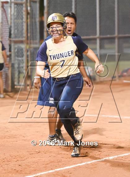 Thumbnail 2 in Desert Vista vs. Pinnacle (AIA D1 Semifinal) photogallery.