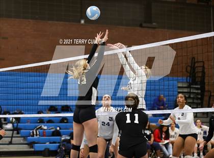 Thumbnail 3 in Copper Hills @ West Jordan photogallery.