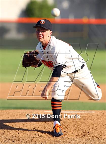 Thumbnail 3 in Don Lugo @ Chaffey photogallery.