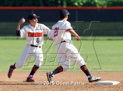 Thumbnail 1 in Don Lugo @ Chaffey photogallery.
