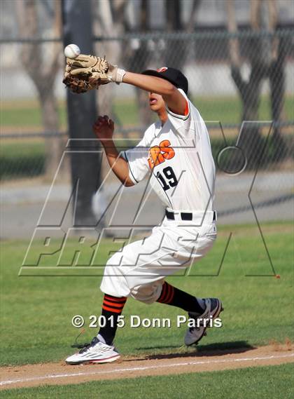Thumbnail 3 in Don Lugo @ Chaffey photogallery.