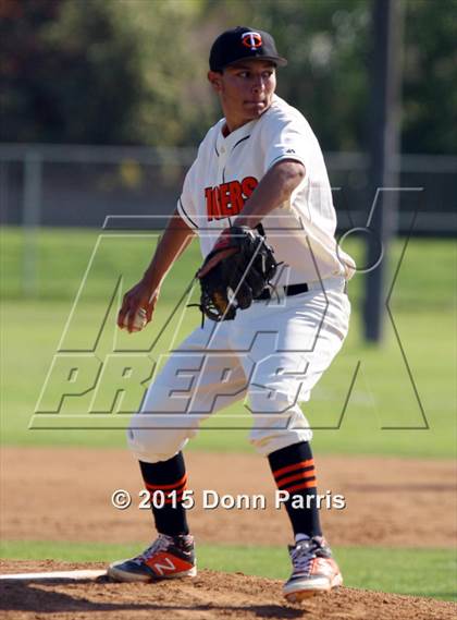 Thumbnail 3 in Don Lugo @ Chaffey photogallery.