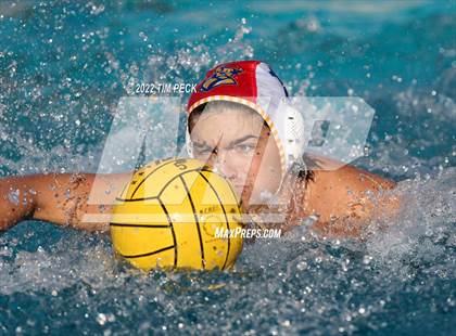 Thumbnail 3 in El Toro @ Esperanza photogallery.
