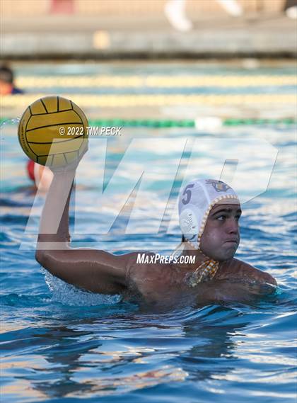 Thumbnail 3 in El Toro @ Esperanza photogallery.
