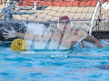 Thumbnail 1 in El Toro @ Esperanza photogallery.