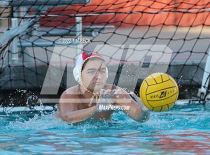 Thumbnail 3 in El Toro @ Esperanza photogallery.