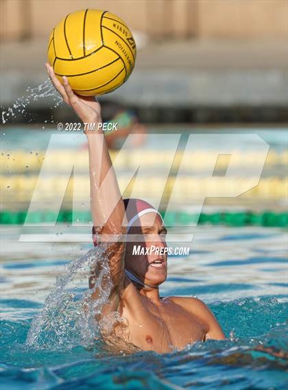 Thumbnail 3 in El Toro @ Esperanza photogallery.