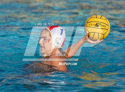 Thumbnail 2 in El Toro @ Esperanza photogallery.