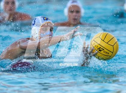 Thumbnail 1 in El Toro @ Esperanza photogallery.