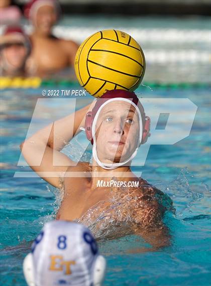 Thumbnail 2 in El Toro @ Esperanza photogallery.