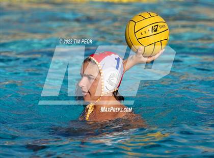 Thumbnail 2 in El Toro @ Esperanza photogallery.