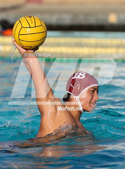Thumbnail 3 in El Toro @ Esperanza photogallery.