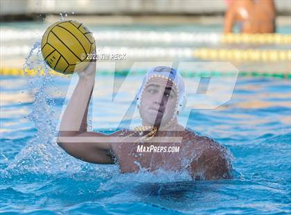 Thumbnail 1 in El Toro @ Esperanza photogallery.