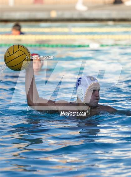 Thumbnail 2 in El Toro @ Esperanza photogallery.