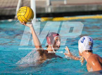Thumbnail 3 in El Toro @ Esperanza photogallery.