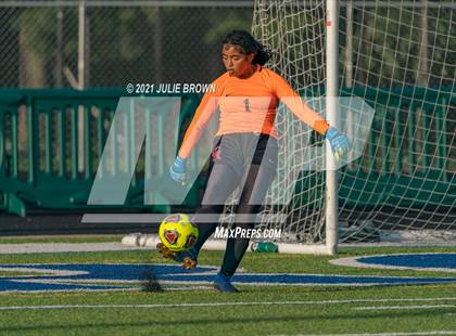Thumbnail 3 in Indianapolis Cardinal Ritter vs. Brebeuf Jesuit Preparatory (IHSAA 2A Sectional Semi-final) photogallery.