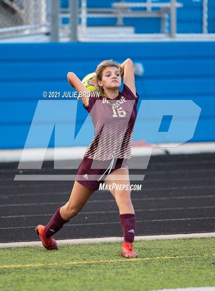 Thumbnail 3 in Indianapolis Cardinal Ritter vs. Brebeuf Jesuit Preparatory (IHSAA 2A Sectional Semi-final) photogallery.
