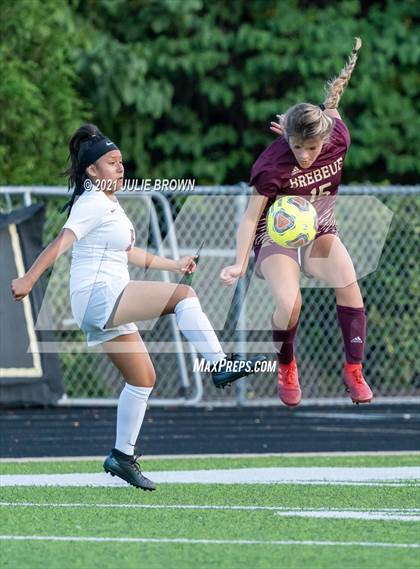 Thumbnail 1 in Indianapolis Cardinal Ritter vs. Brebeuf Jesuit Preparatory (IHSAA 2A Sectional Semi-final) photogallery.