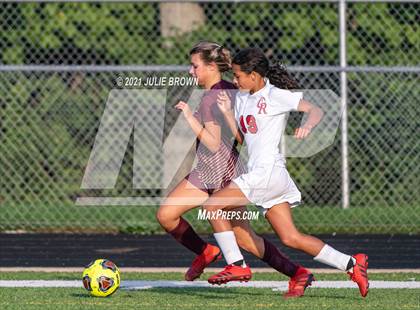 Thumbnail 2 in Indianapolis Cardinal Ritter vs. Brebeuf Jesuit Preparatory (IHSAA 2A Sectional Semi-final) photogallery.