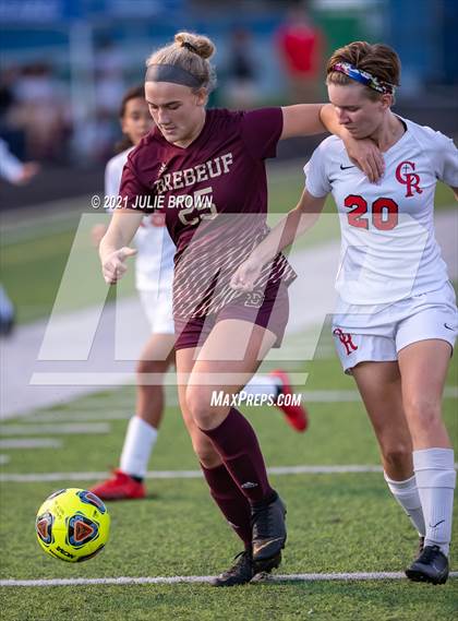 Thumbnail 3 in Indianapolis Cardinal Ritter vs. Brebeuf Jesuit Preparatory (IHSAA 2A Sectional Semi-final) photogallery.