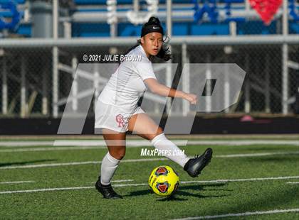 Thumbnail 1 in Indianapolis Cardinal Ritter vs. Brebeuf Jesuit Preparatory (IHSAA 2A Sectional Semi-final) photogallery.