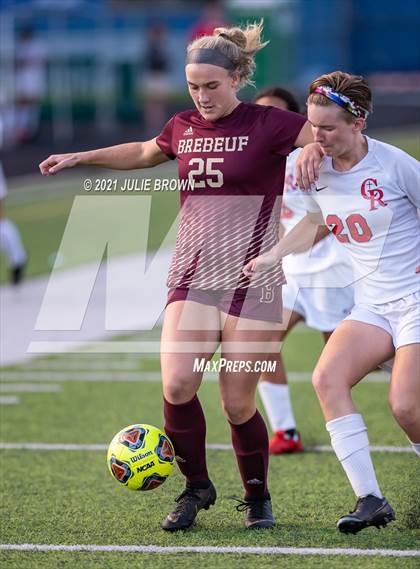 Thumbnail 3 in Indianapolis Cardinal Ritter vs. Brebeuf Jesuit Preparatory (IHSAA 2A Sectional Semi-final) photogallery.