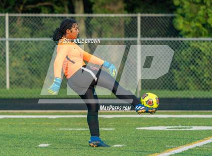 Thumbnail 3 in Indianapolis Cardinal Ritter vs. Brebeuf Jesuit Preparatory (IHSAA 2A Sectional Semi-final) photogallery.