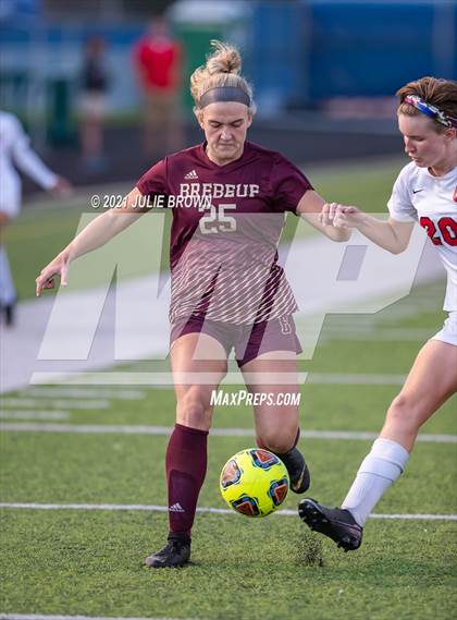 Thumbnail 1 in Indianapolis Cardinal Ritter vs. Brebeuf Jesuit Preparatory (IHSAA 2A Sectional Semi-final) photogallery.