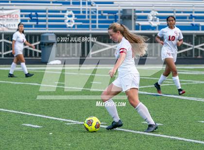 Thumbnail 3 in Indianapolis Cardinal Ritter vs. Brebeuf Jesuit Preparatory (IHSAA 2A Sectional Semi-final) photogallery.