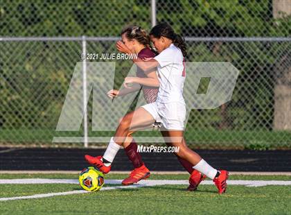 Thumbnail 1 in Indianapolis Cardinal Ritter vs. Brebeuf Jesuit Preparatory (IHSAA 2A Sectional Semi-final) photogallery.
